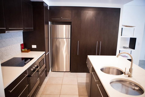 131 Sea Temple Luxury Swimout Apt. - Tourism Adelaide 2