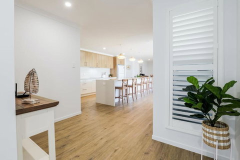 Beach Wood Holiday Home - Tourism Adelaide 3