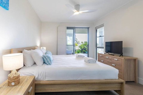 Beaches Retreat - 3 BR W Pool - 5 Min To Beach - Tourism Adelaide 3