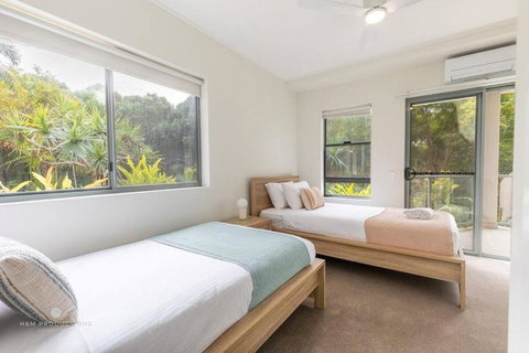 Beaches Retreat - 3 BR W Pool - 5 Min To Beach - Tourism Adelaide 4