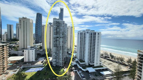 Beachside Modern Apartment In The Heart Of Surfers Paradise -free Parking - Tourism Adelaide 4
