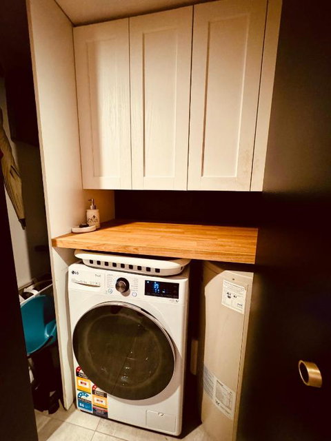 Beachside Bliss - High Floor 2 Bedroom With Stunning River Views - Tourism Adelaide 3