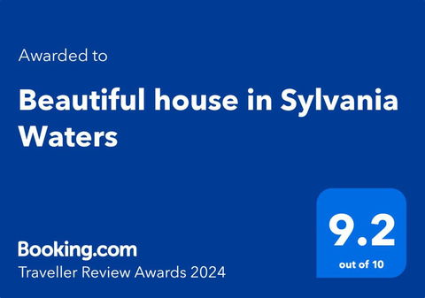 Beautiful House In Sylvania Waters - Tourism Adelaide 1