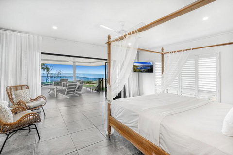 Belle Escapes Beachfront Luxury Home 53 Arlington Clifton Beach - Tourism Adelaide 2