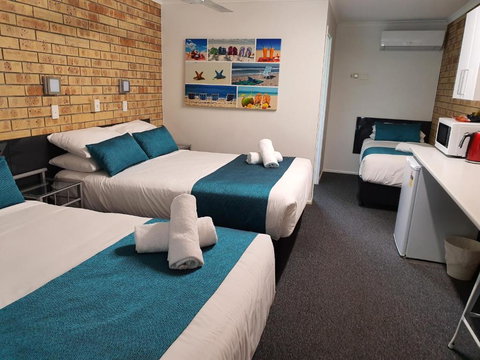 Beerwah Motor Lodge - Tourism Adelaide 1