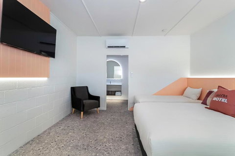 Bel Air Motel - Tourism Adelaide 1