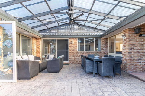 Berrara Breeze - Tourism Adelaide 0