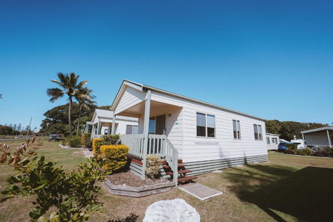 BIG4 Breeze Holiday Parks - Bargara - Tourism Adelaide 0