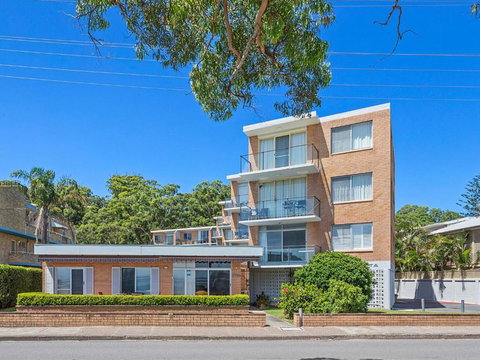 Bella Vista Unit 10 19 Shoal Bay Road - Tourism Adelaide 1