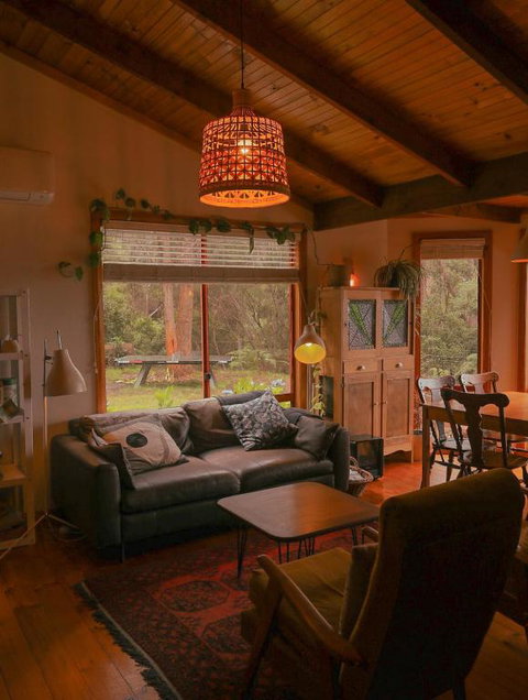 Birdsong - Tourism Adelaide 2