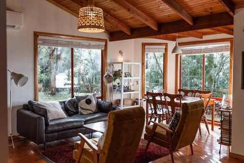 Birdsong - Tourism Adelaide 4