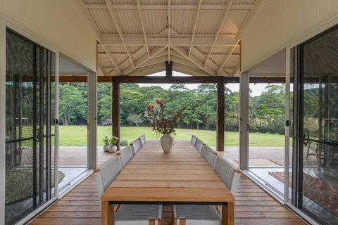 BRAND NEW Luxury Hinterland Cabin Flowing Creek2 - Tourism Adelaide 0