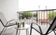 CBD Apartment With WiFi & Parking - thumb 4