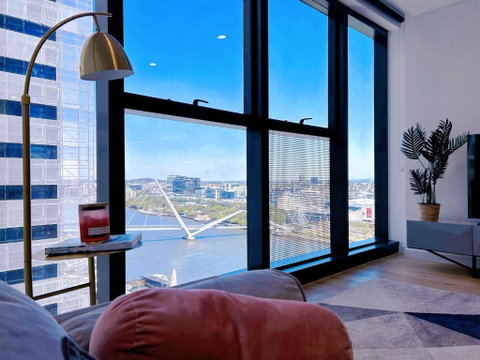 CBD Luxury River View 1Bed Apt The One - Tourism Adelaide 1