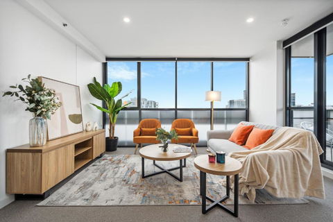 City Apartment Free Parking Cityview Pool Gym - Tourism Adelaide 2