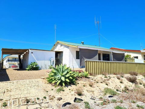Crab Claw Cottage - Tourism Adelaide 0
