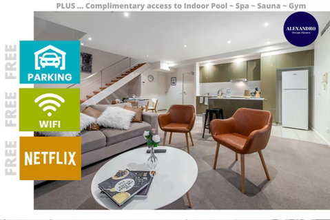 3 BDR Stylish City Retreat // Close To All And Everything In Canberra - Tourism Adelaide 0