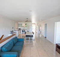 3 Bedroom Apartment // Spence St - Tourism Adelaide