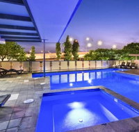 3br Stylish Apt CBD River  City Views SpaSaunaPoolNetflix - Tourism Adelaide