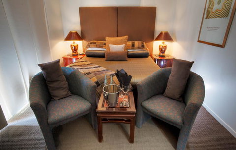 53 On Victoria - Tourism Adelaide 1