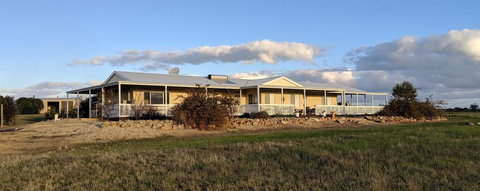 A Better Life Animal Sanctuary FarmStay - Private Two-Bedrooms, Lounge Room & Bathroom & Toilet, Shared Kitchen - Tourism Adelaide 0