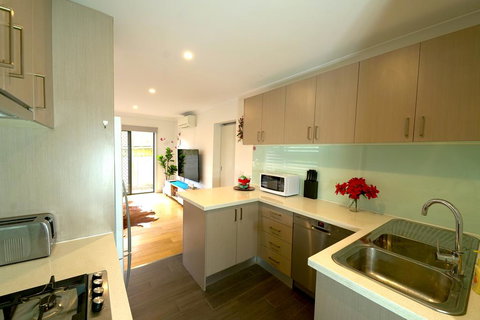 A Cozy 3BRM House At Doncaster - Tourism Adelaide 1