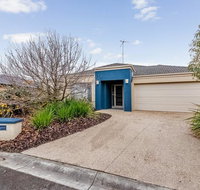 A TOUCH OF CLASS - PET FRIENDLY OUTSIDE ONLY - Tourism Adelaide