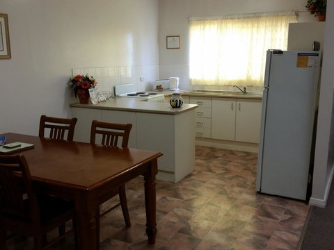 About Town Cottages - Tourism Adelaide 3