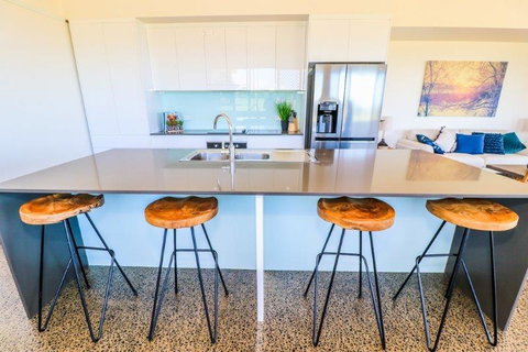 Absolute Beachfront & Secluded New Home - Tourism Adelaide 2