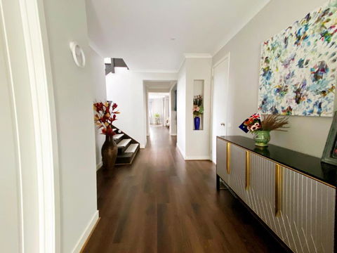 DnF House In Williams Landing - Tourism Adelaide 2