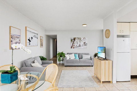 Ebbtide 30 - Tourism Adelaide 1