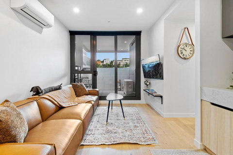 Executive Suite - 1 Bedroom In South Yarra - Tourism Adelaide 0
