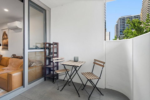 Executive Suite - 1 Bedroom In South Yarra - Tourism Adelaide 4