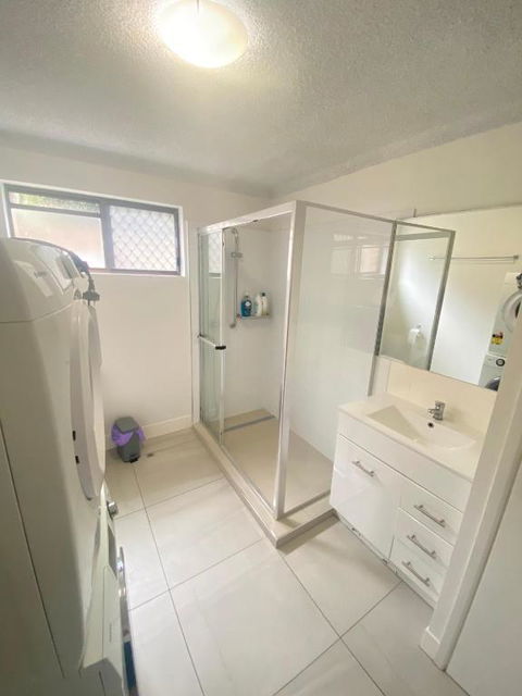 Fabulous Canal-front Unit In Mooloolaba - Tourism Adelaide 2