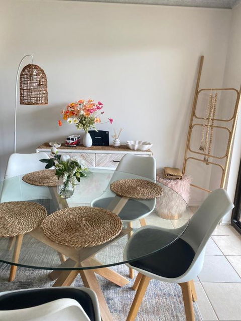 Fabulous Canal-front Unit In Mooloolaba - Tourism Adelaide 4