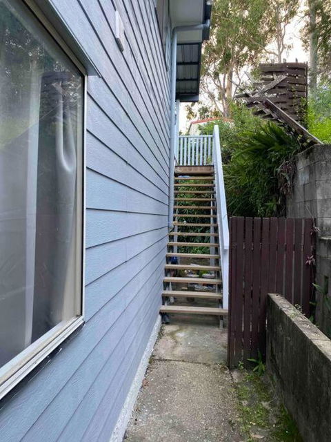 FAMILY 3-bedroom Everton Hills Apartment - Tourism Adelaide 2