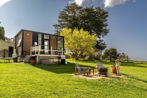 Gold Meadows By Tiny Away - Tourism Adelaide 0