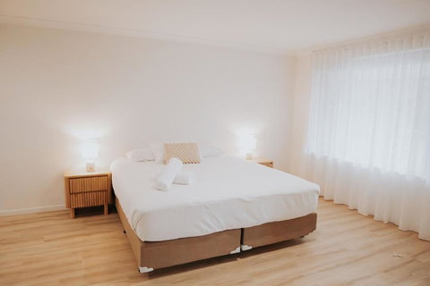 Greenacres Motel - Tourism Adelaide 0