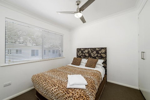 H2O Holiday Apartments Unit 5 - Tourism Adelaide 4