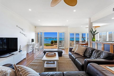 H3 Port Stephens - Tourism Adelaide 2