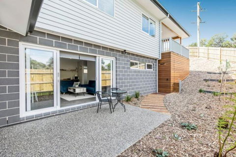 HALE KUPA Rye Beach House Spa Table Tennis - Tourism Adelaide 2