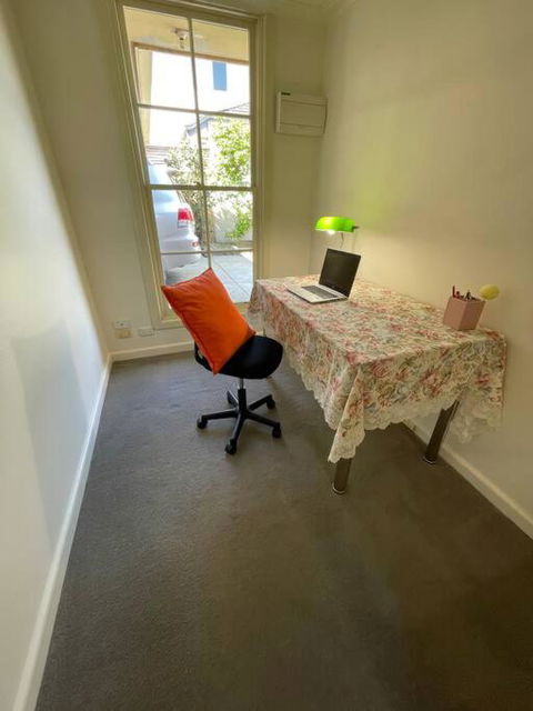 Hampton Spacious House & Pool - Tourism Adelaide 1