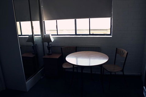 H & D Apartments - Tourism Adelaide 4