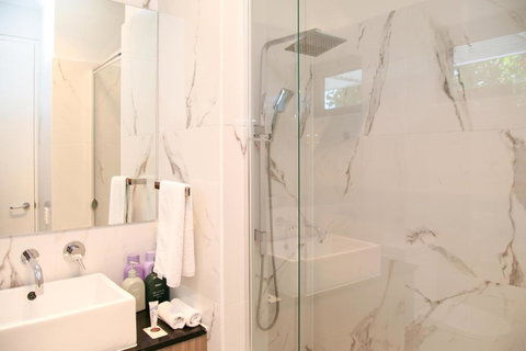 Hilton Executive Apartments - Tourism Adelaide 2