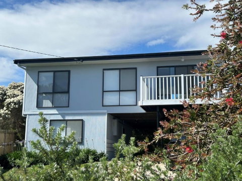 Iconic Beach House On Bruce - Tourism Adelaide 0