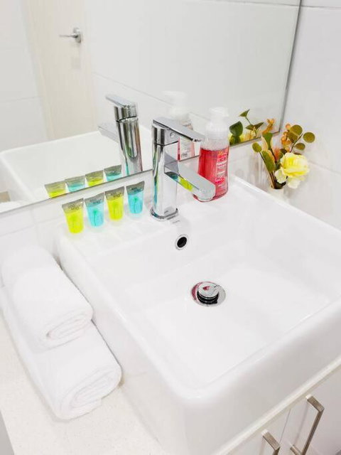 Iconic Sydney Harbour Bridge View - Tourism Adelaide 1