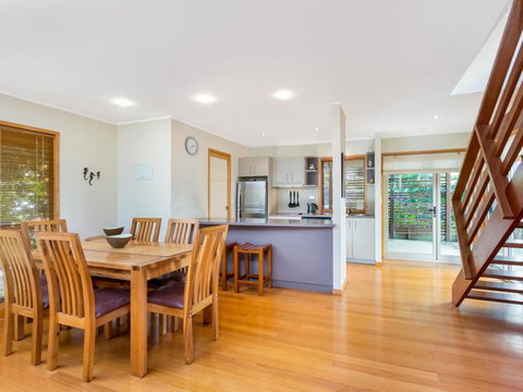 Adrift - Tourism Adelaide 1