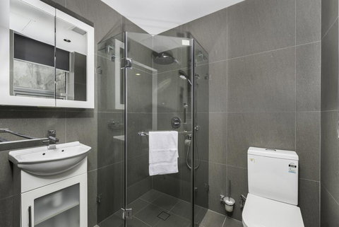 Alloggio Studios On King - Tourism Adelaide 3