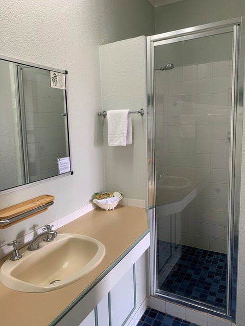 Alluna Motel - Tourism Adelaide 2