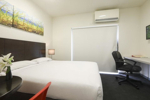 Alston Apartments Hotel - Tourism Adelaide 3
